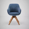 Fauteuil pivotant Art Leon confortable en tissu avec pieds en chêne massif