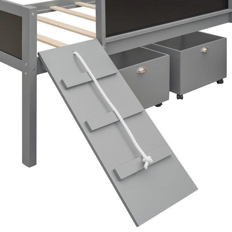 Lit mezzanine double avec toboggan, bacs de rangement, échelle et tableau noir