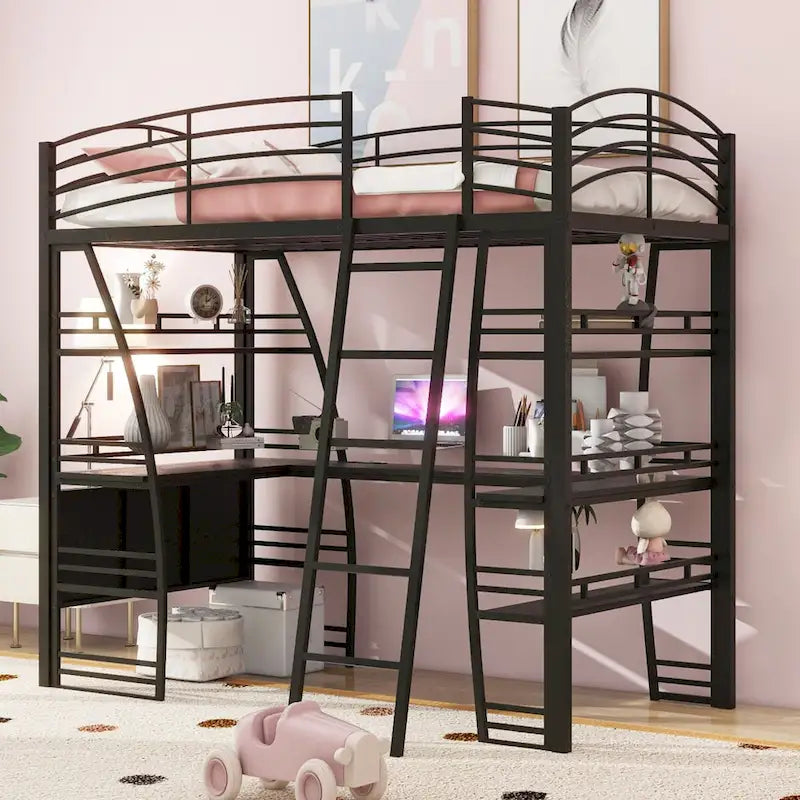 Lit mezzanine simple avec 4 étagères et un bureau en L, avec un ensemble de prises, des ports USB et un chargeur sans fil.