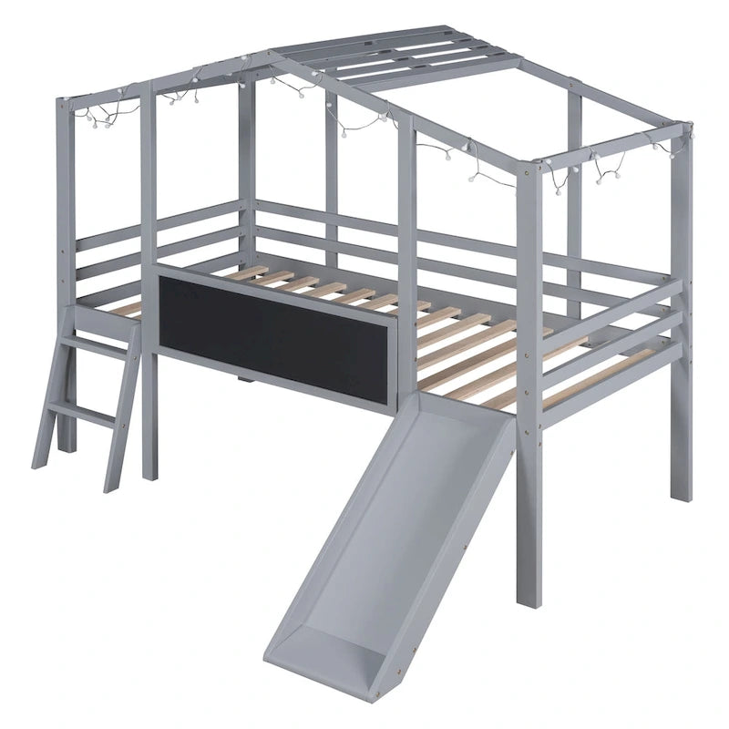 Lit mezzanine avec échelle et toboggan