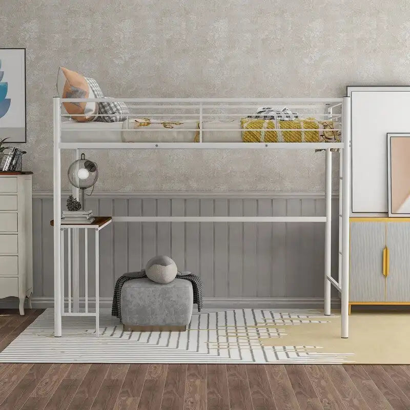 Lit mezzanine double en métal avec bureau, échelle et barrières de sécurité
