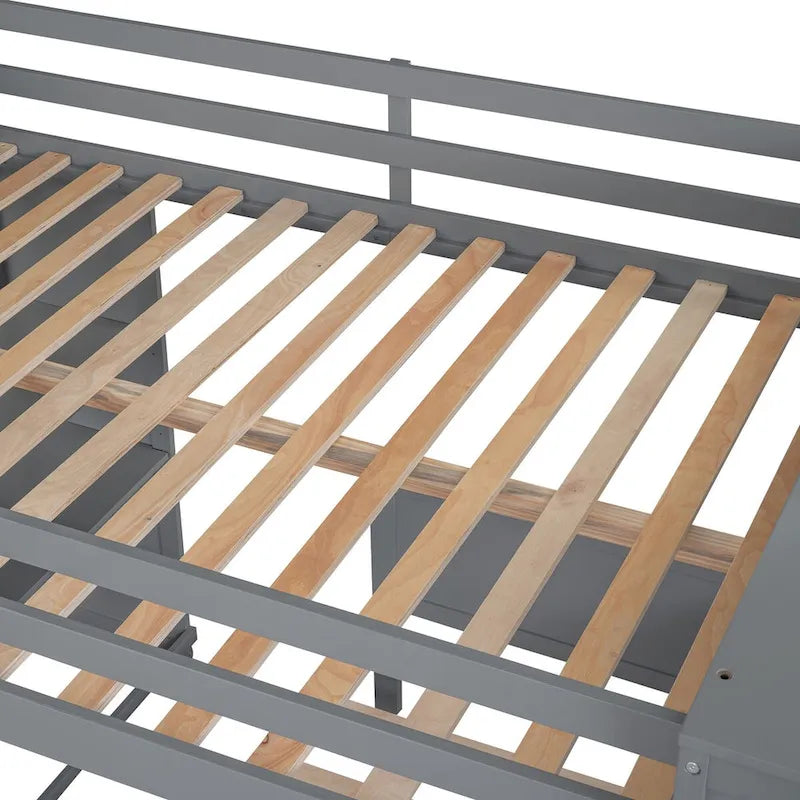 Lit mezzanine pleine grandeur avec un lit simple indépendant